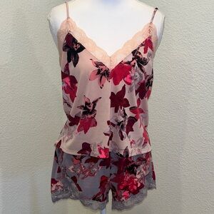 Floral Lace Trim Set